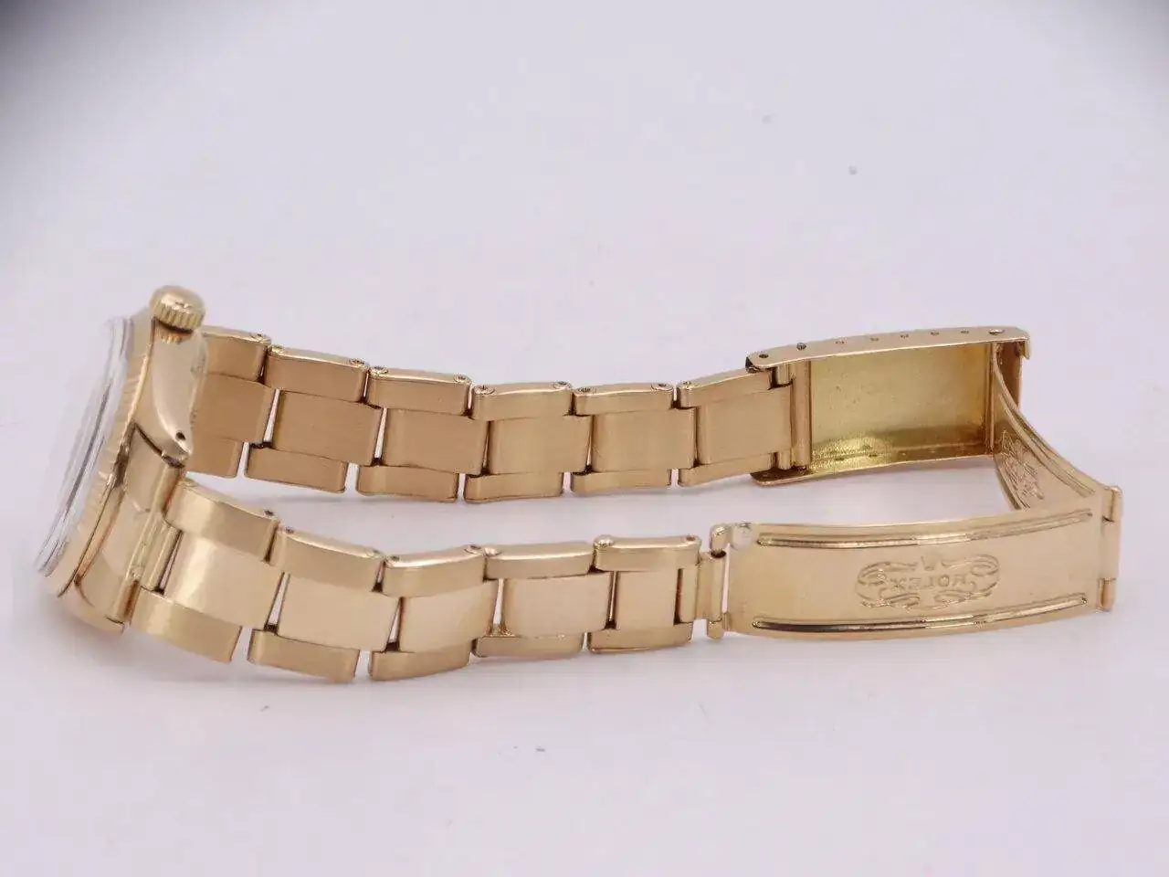 Rolex Oyster Perpetual 6751 gold lady 01188.webp