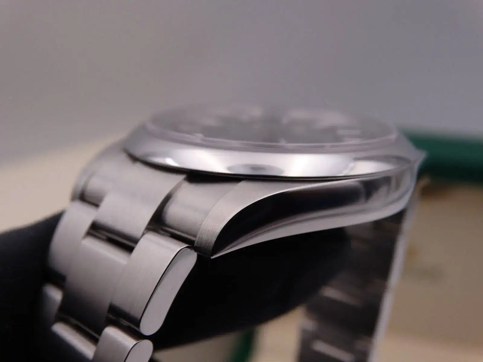 Rolex Oyster Perpetual Blue 00362.webp
