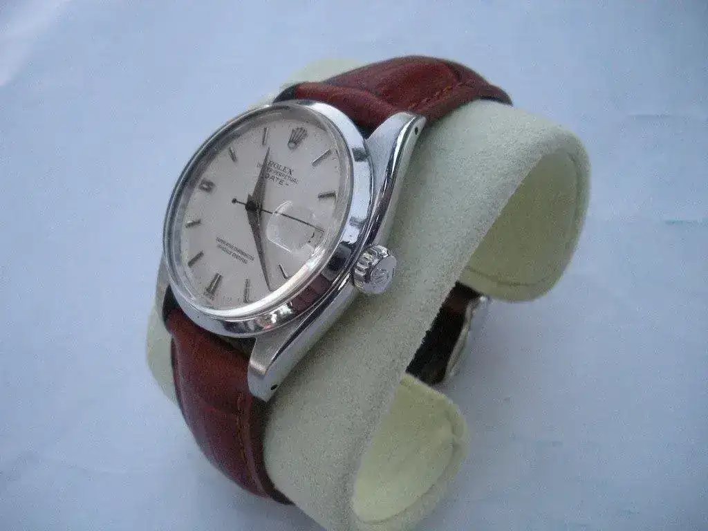 Rolex-Oyster-Perpetual-Date-ref.-1500-17.webp