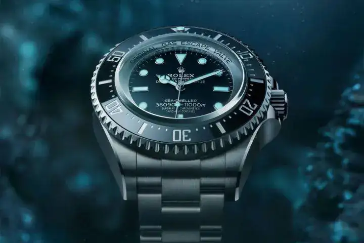 Rolex-Oyster-Perpetual-Deepsea-Challenge-RLX-Titanium-126067-8-720x480.webp