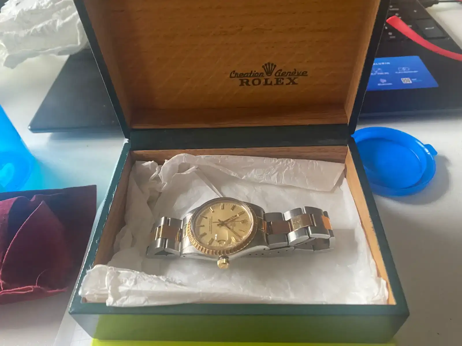 ROLEX OYSTER.webp