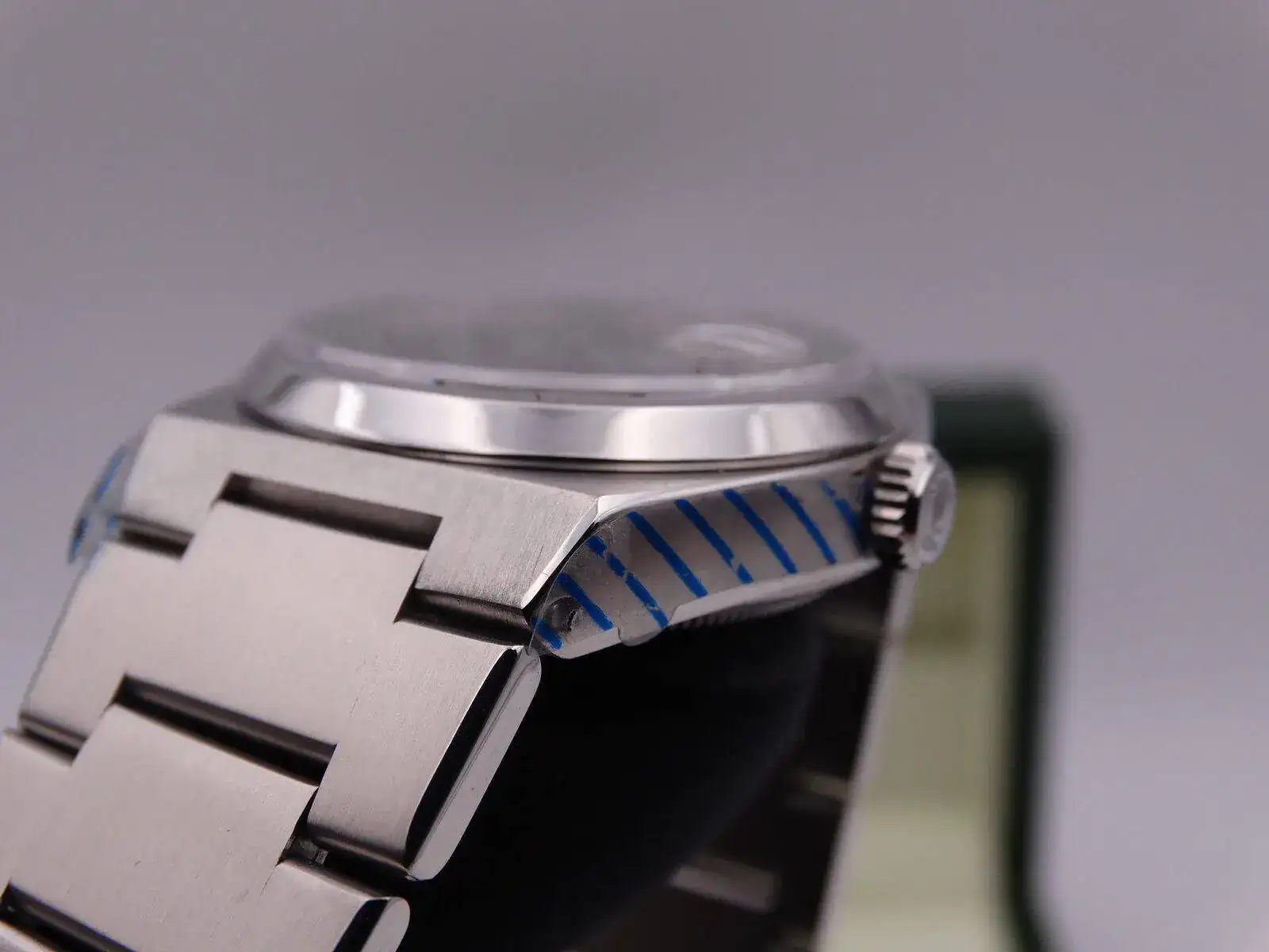 Rolex Oysterquartz 17000 Blue 04793.webp