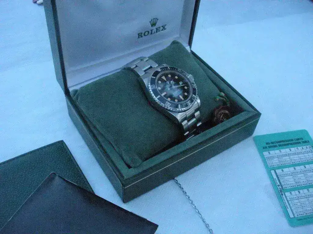 Rolex-Sea-Dweller-16660-mate-1983-102.webp