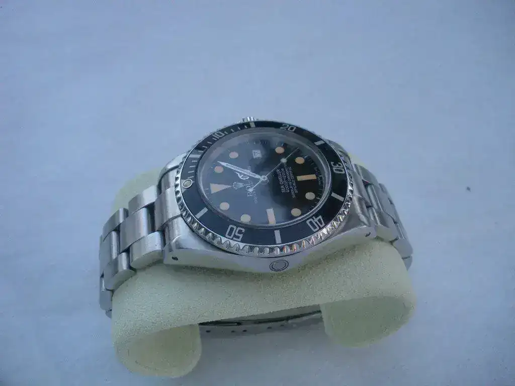 Rolex-Sea-Dweller-16660-mate-1983-46.webp