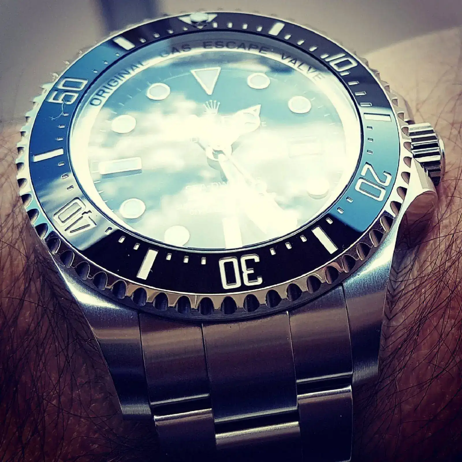 Rolex Sea-Dweller Deepsea 44mm 3900M Cal. 3135 Ref. 116660 (2).webp