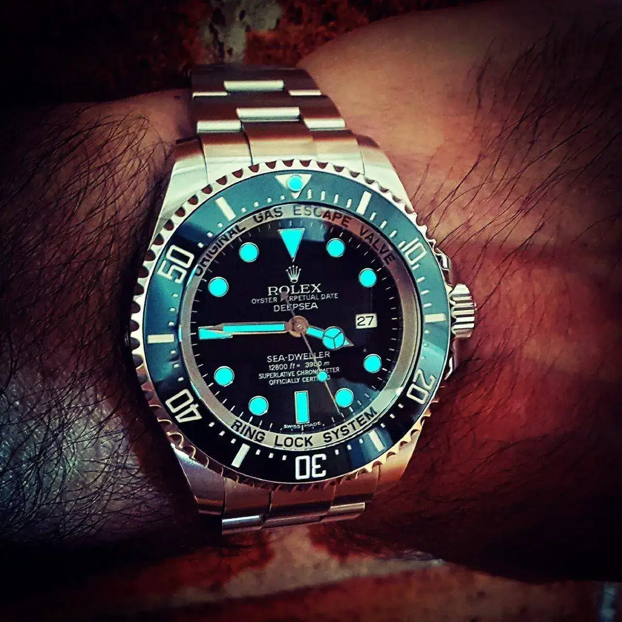 Rolex Sea-Dweller Deepsea 44mm 3900M Cal. 3135 Ref. 116660 (2).webp