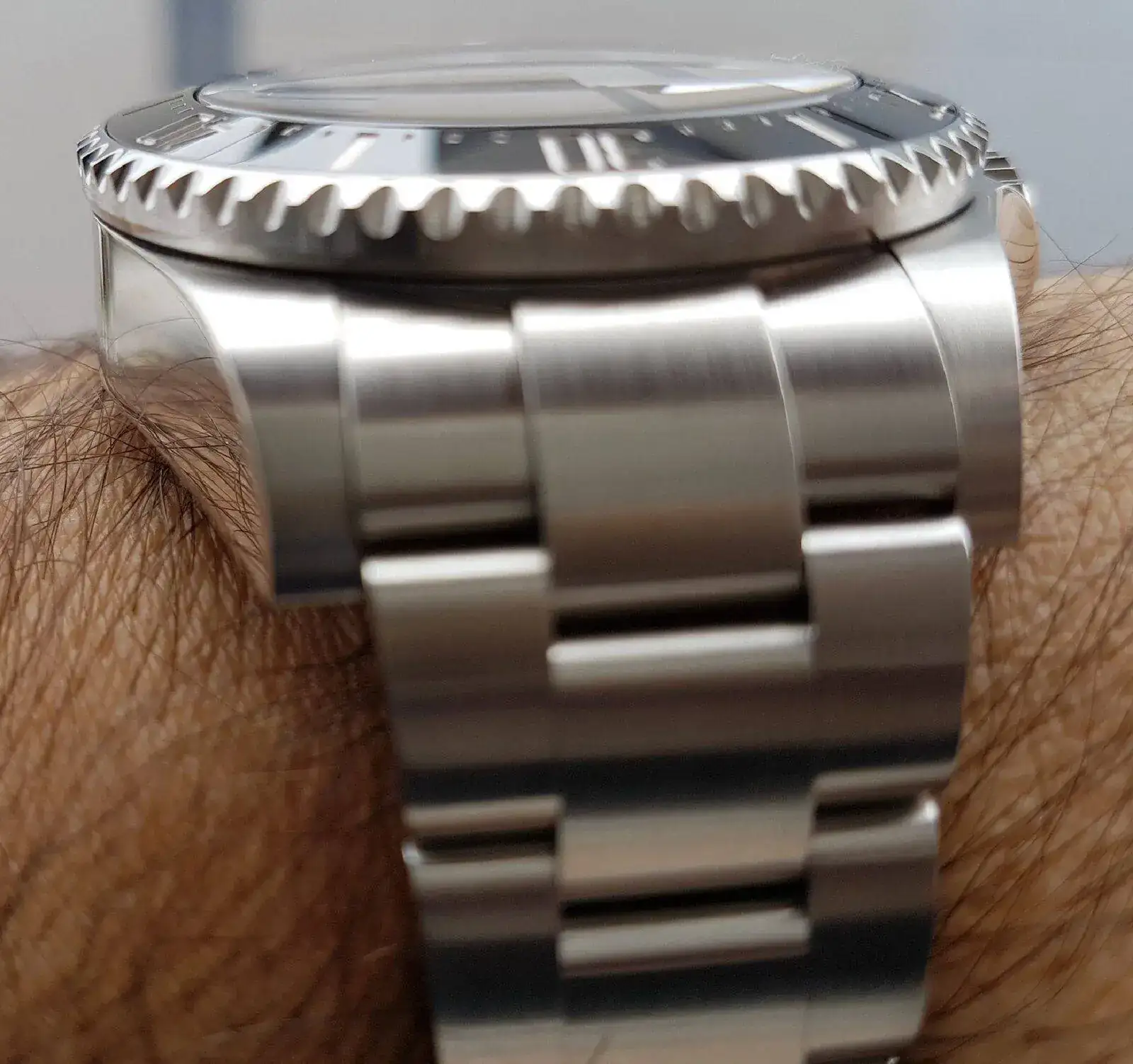 Rolex Sea-Dweller Deepsea 44mm Ref. 116660 (2).webp