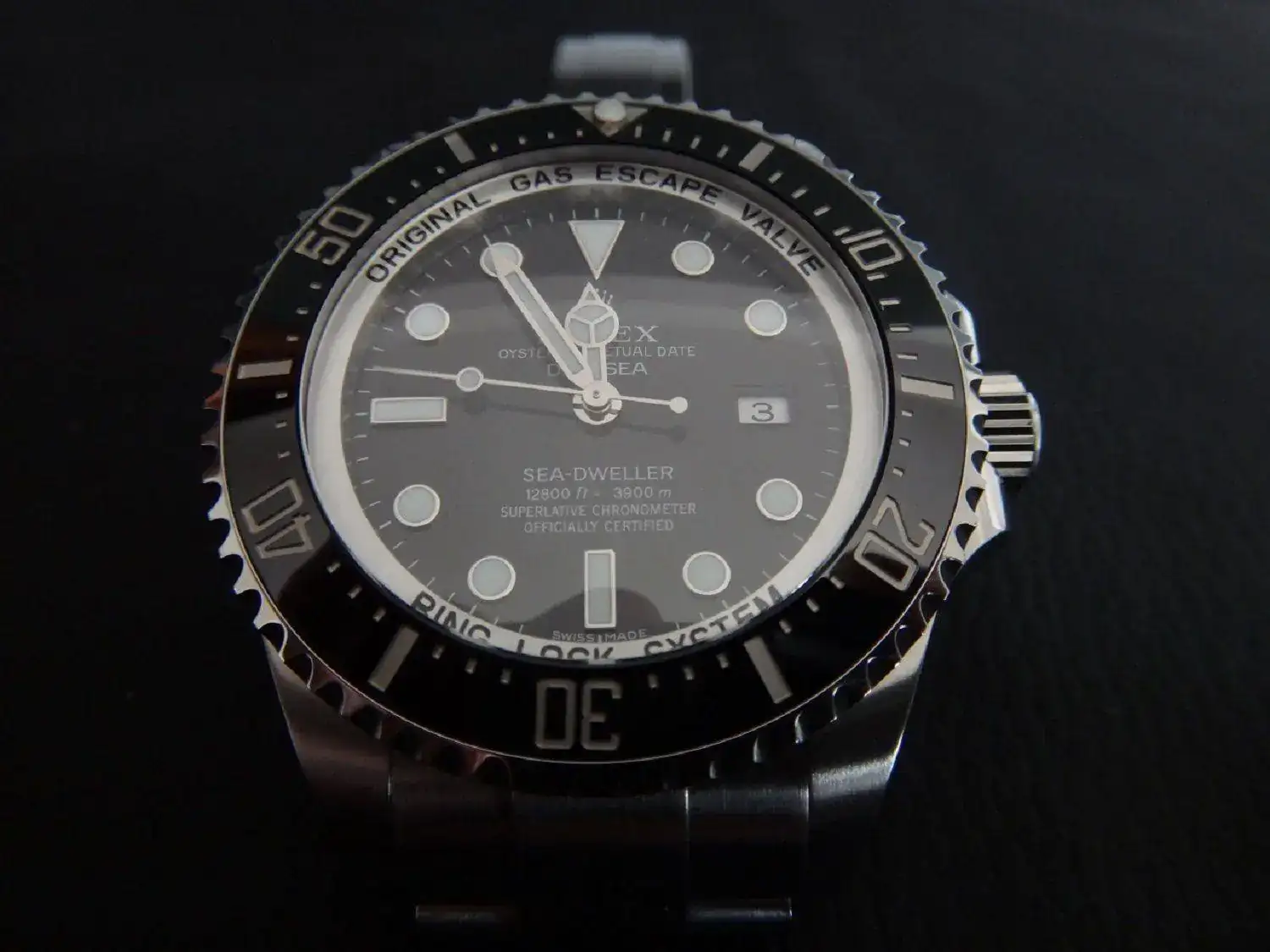 Rolex Sea-Dweller Deepsea 44mm Ref. 116660 (2).webp