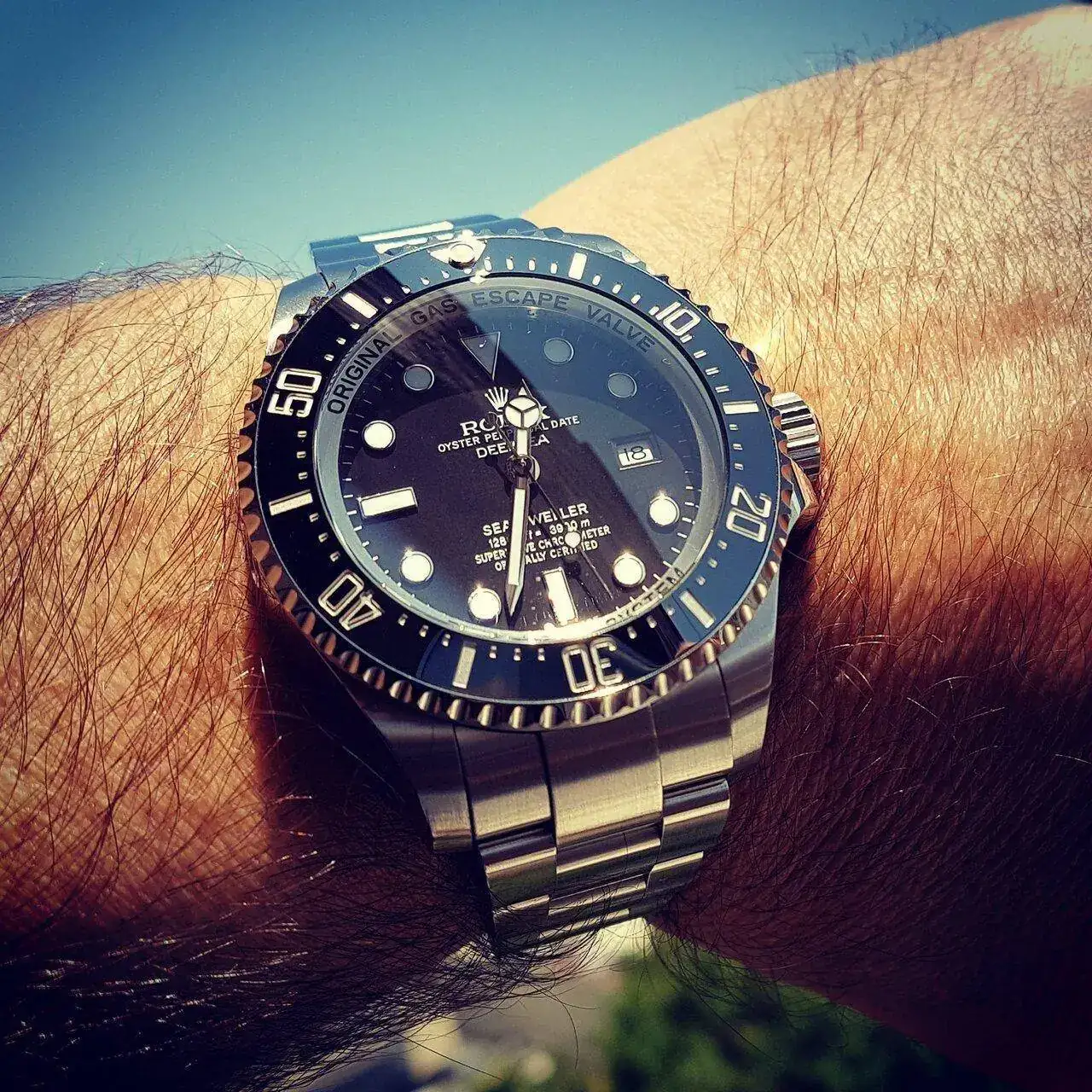 Rolex Sea-Dweller Deepsea 44mm Ref. 116660 (2).webp