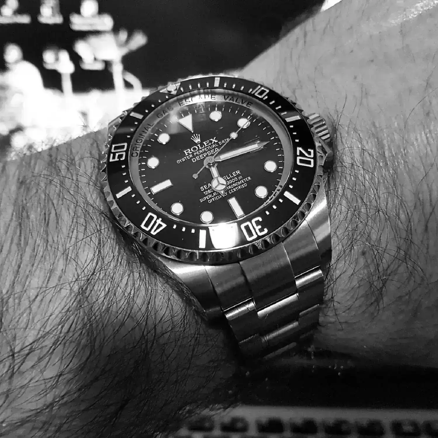 Rolex Sea-Dweller Deepsea 44mm Ref. 116660 (2).webp