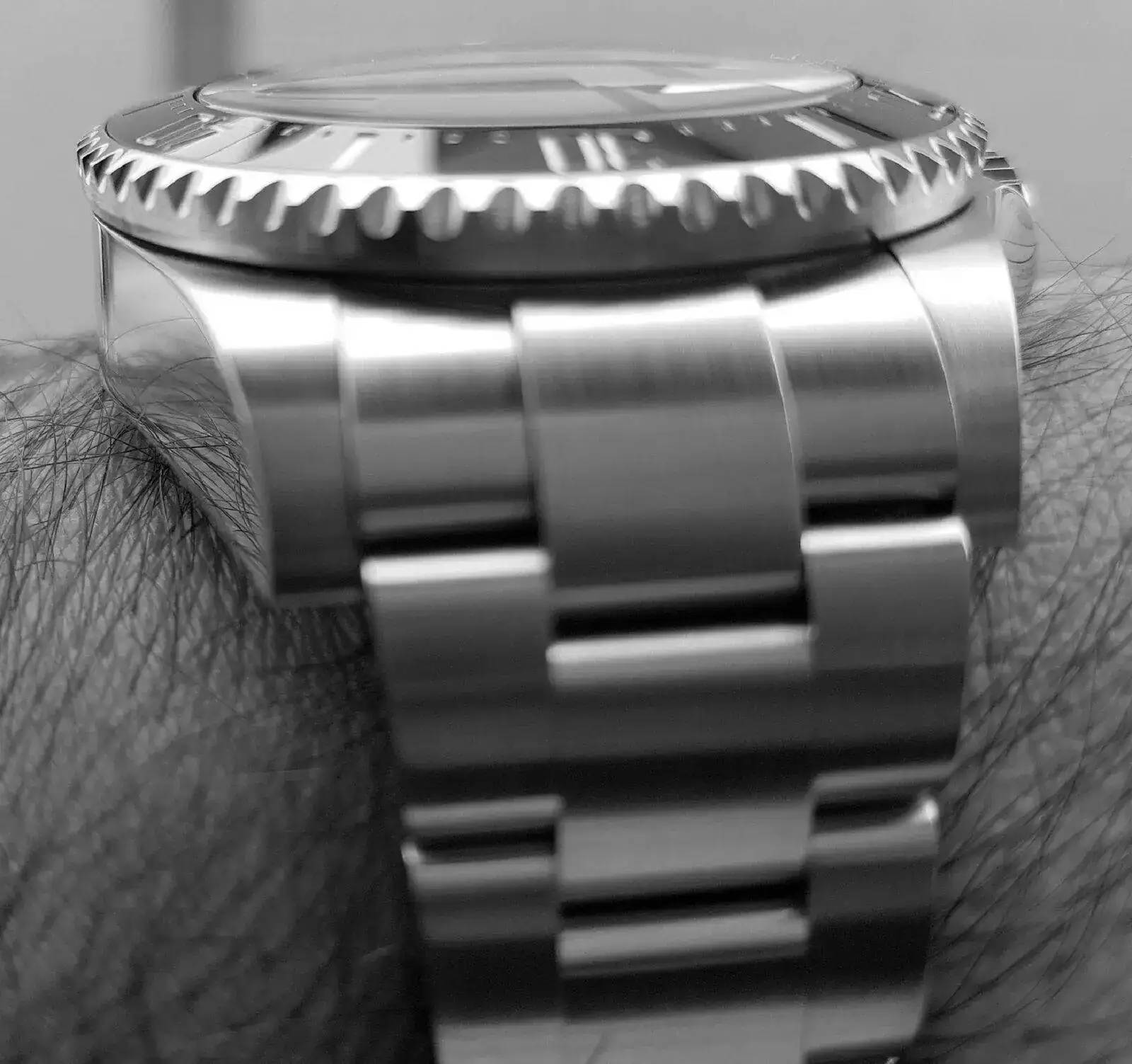 Rolex Sea-Dweller Deepsea 44mm Ref. 116660 (B&W).webp
