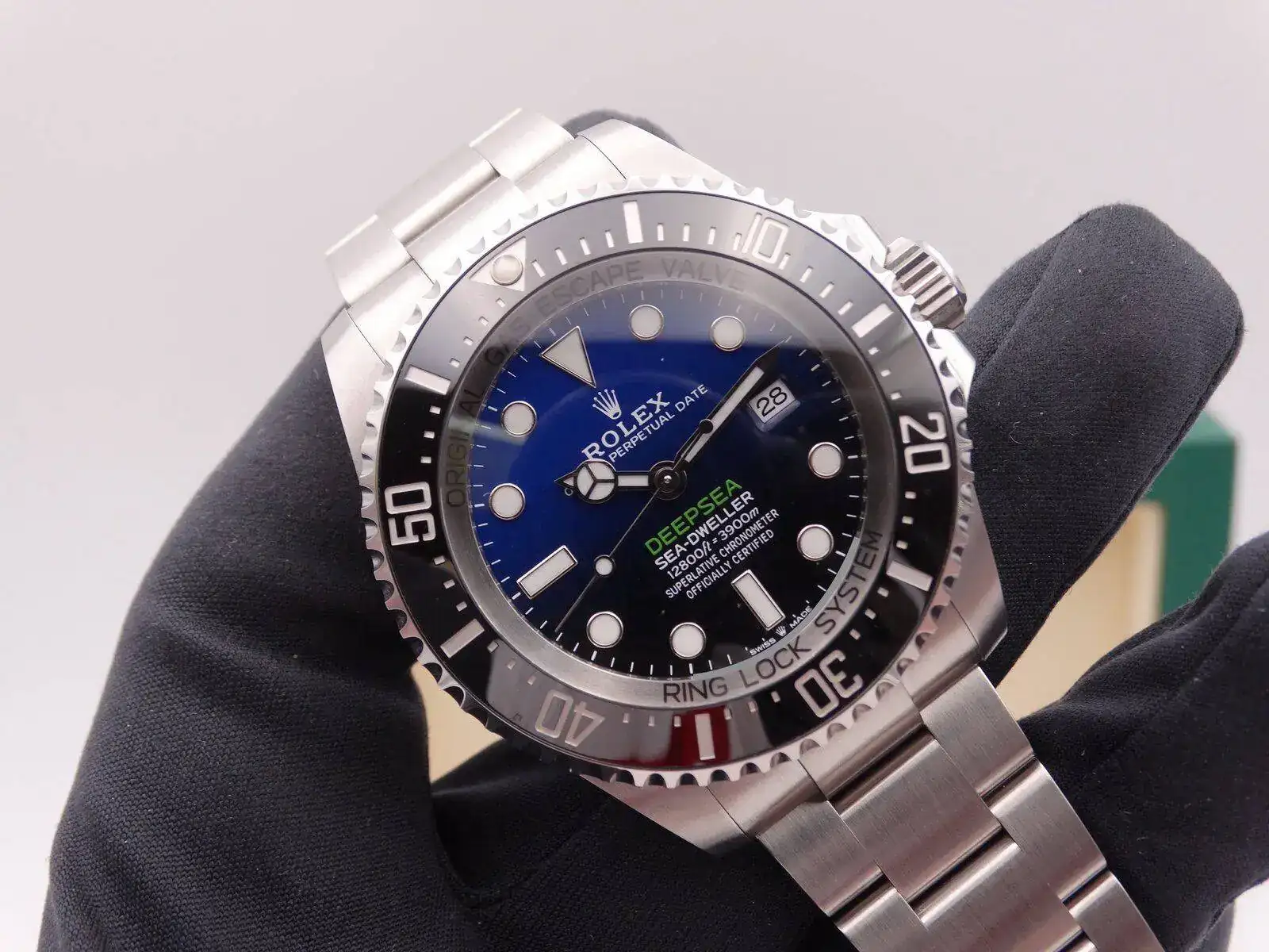 Rolex Seadweller Deepsea Deepblue 126660 02141.webp