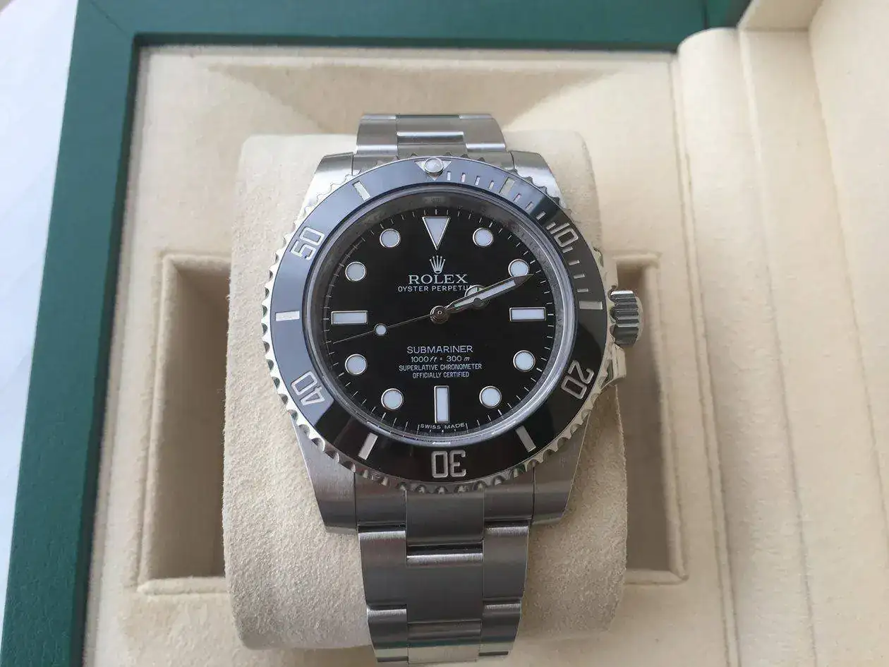 rolex-submariner-114060-1250px-116.webp