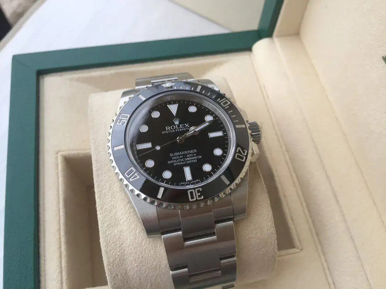 rolex-submariner-114060-1250px-118.webp