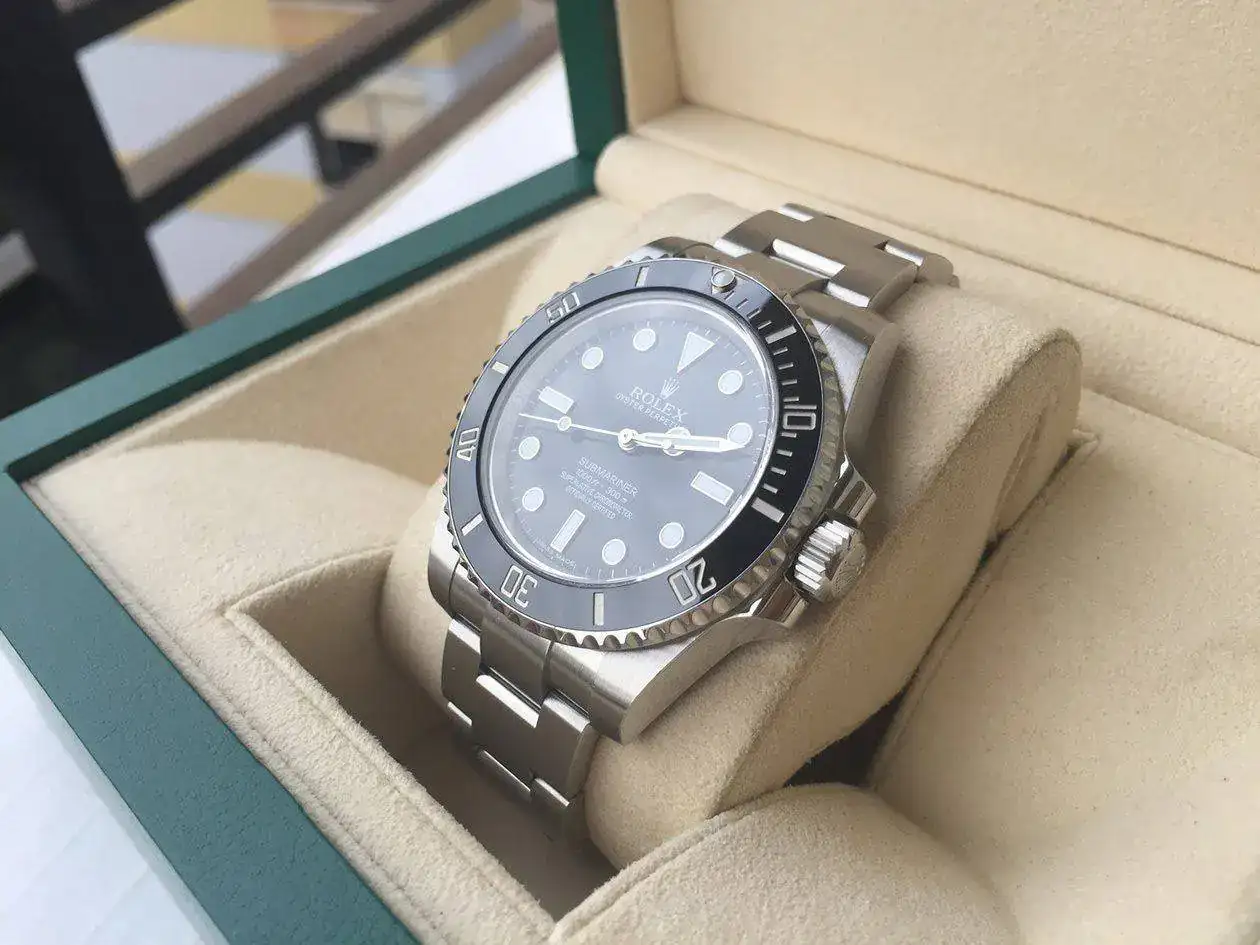 rolex-submariner-114060-1250px-128.webp