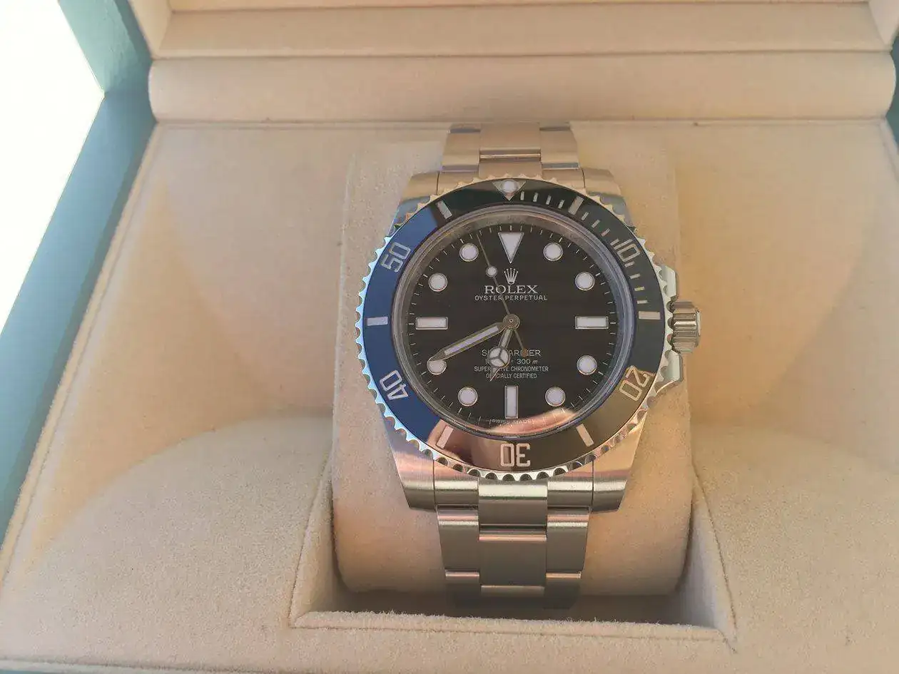 rolex-submariner-114060-1250px-22.webp
