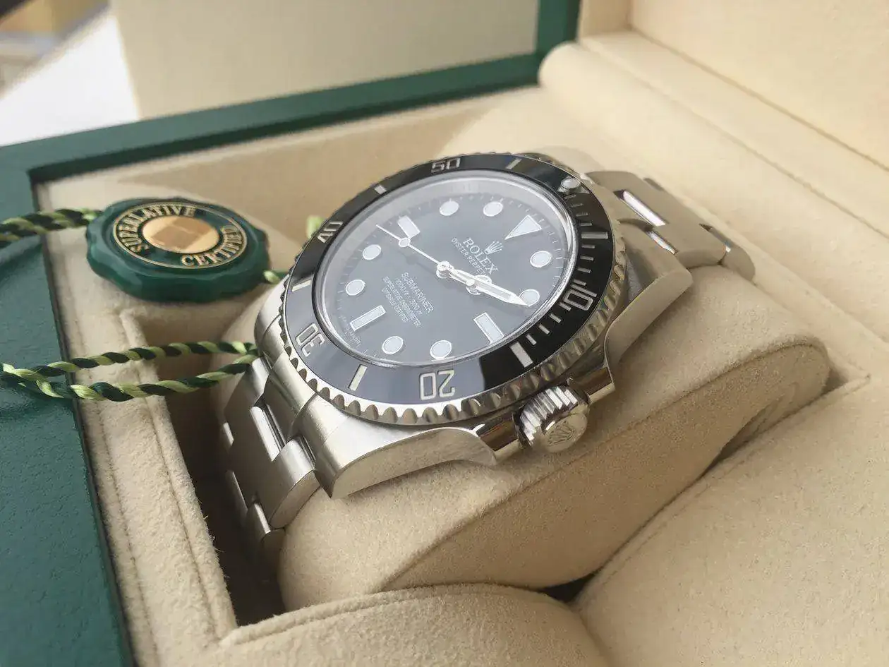 rolex-submariner-114060-1250px-59.webp