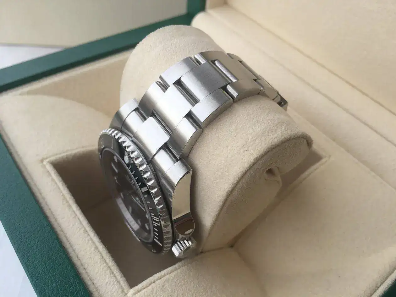 rolex-submariner-114060-1250px-64.webp