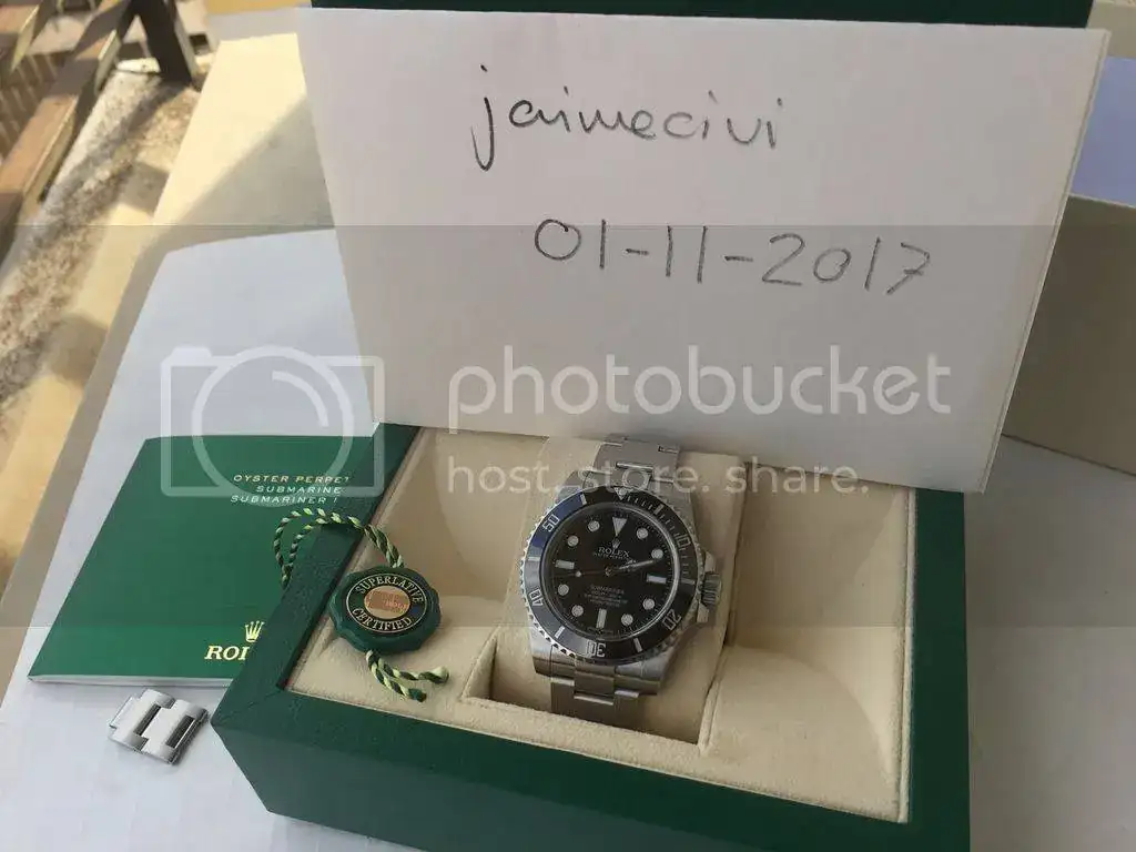 rolex-submariner-114060-149.webp
