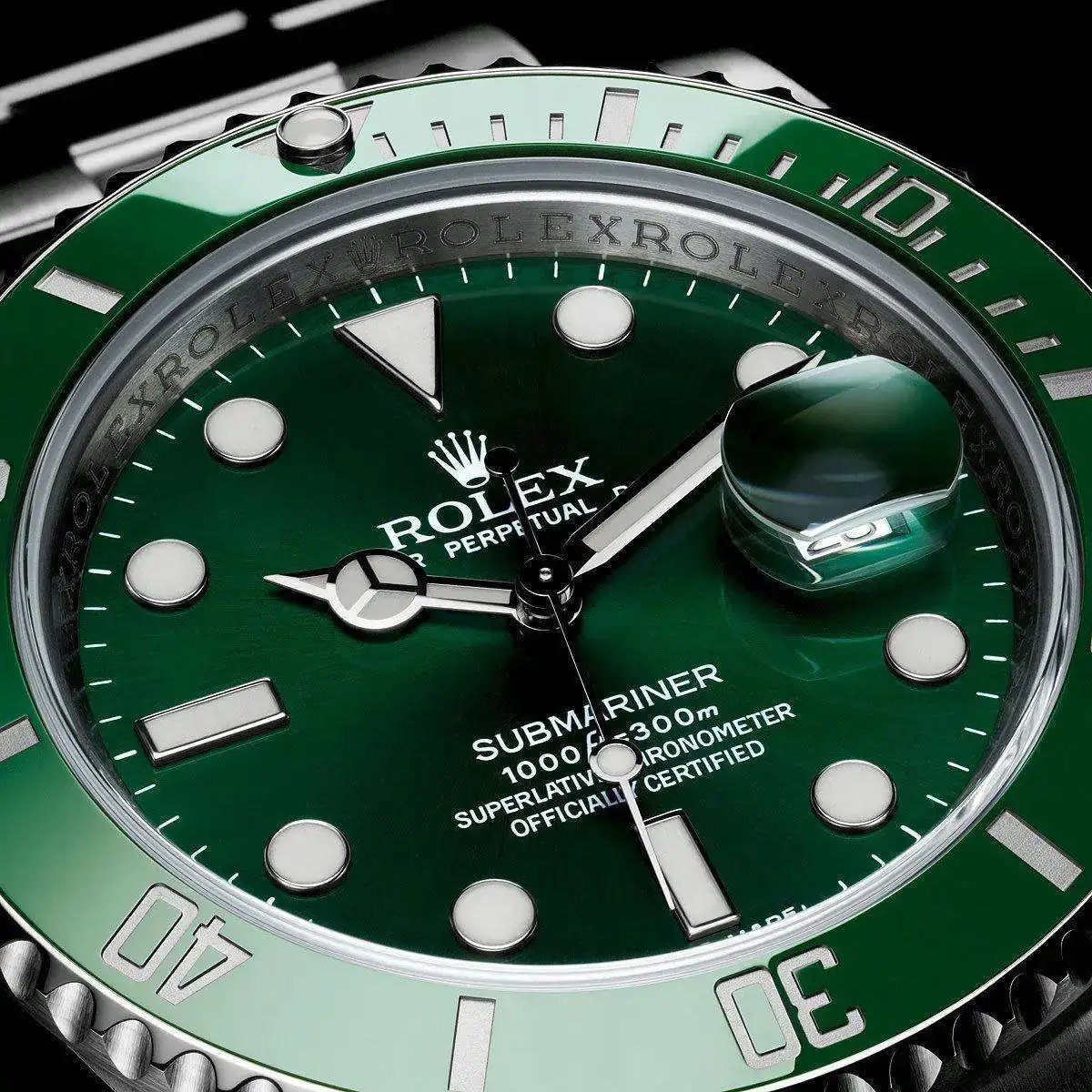 Rolex-Submariner-116610-LV-Green.webp