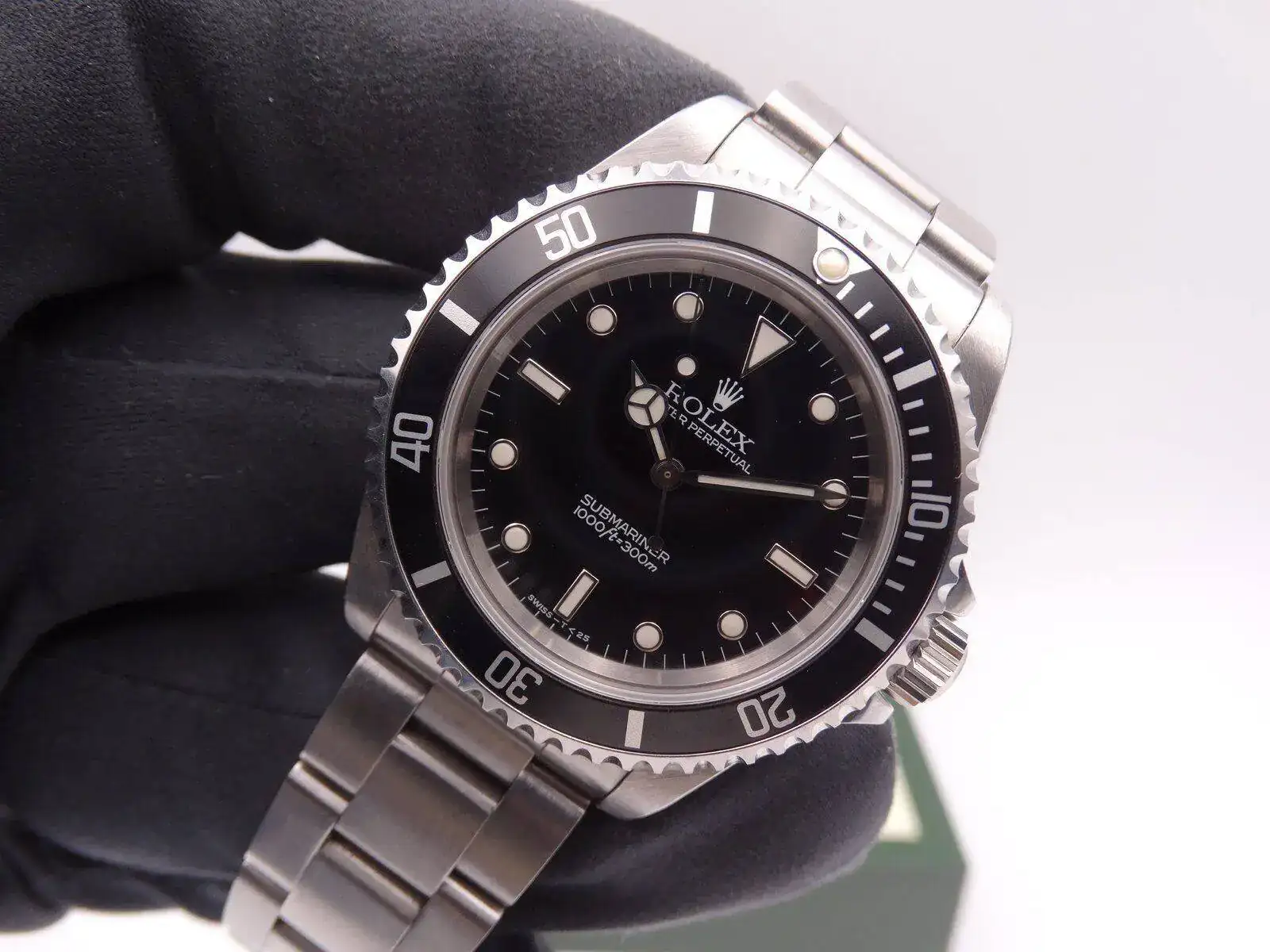 Rolex Submariner 14060 08144.webp