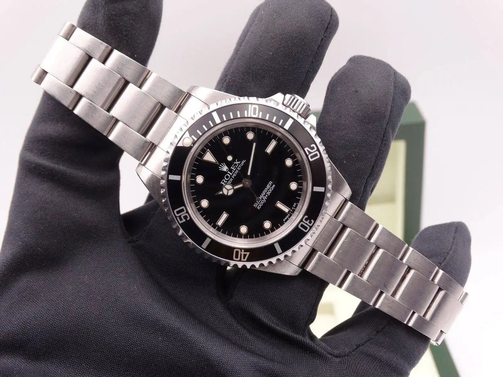 Rolex Submariner 14060 08157.webp