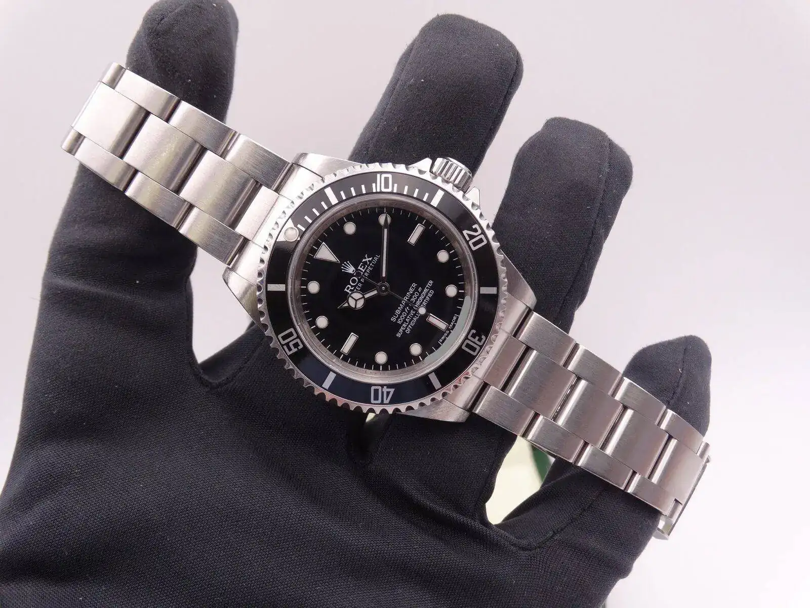 Rolex Submariner 14060M 05900.webp