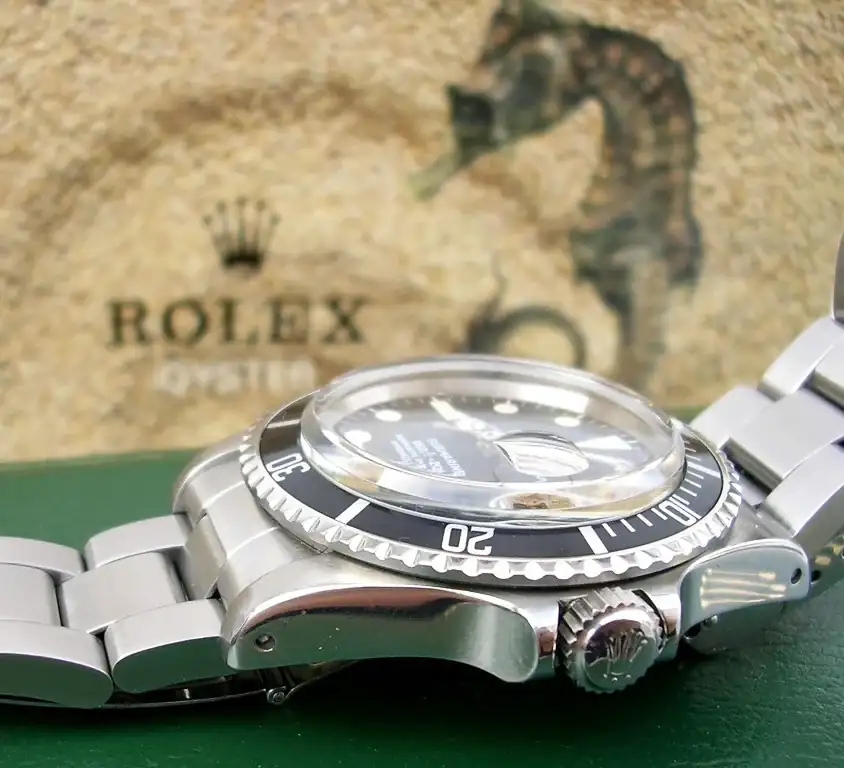 ROLEX-SUBMARINER-1680-48.webp