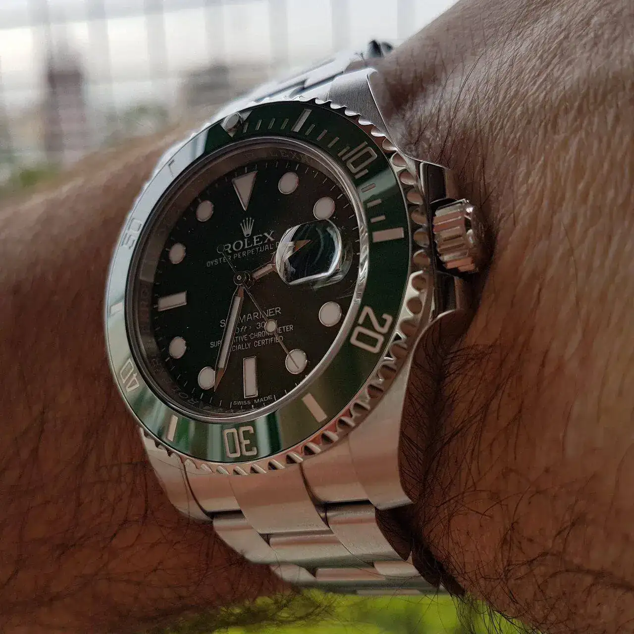 Rolex Submariner 40 mm 300M Cal. 3135 Ref. 116610LV (2).webp