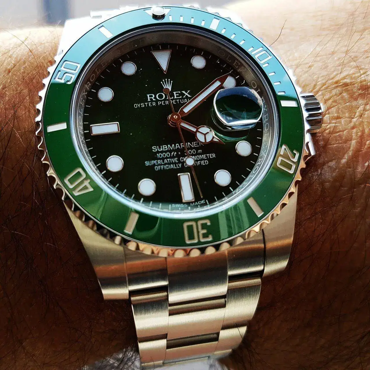 Rolex Submariner 40 mm 300M Cal. 3135 Ref. 116610LV 'Hulk' (3).webp
