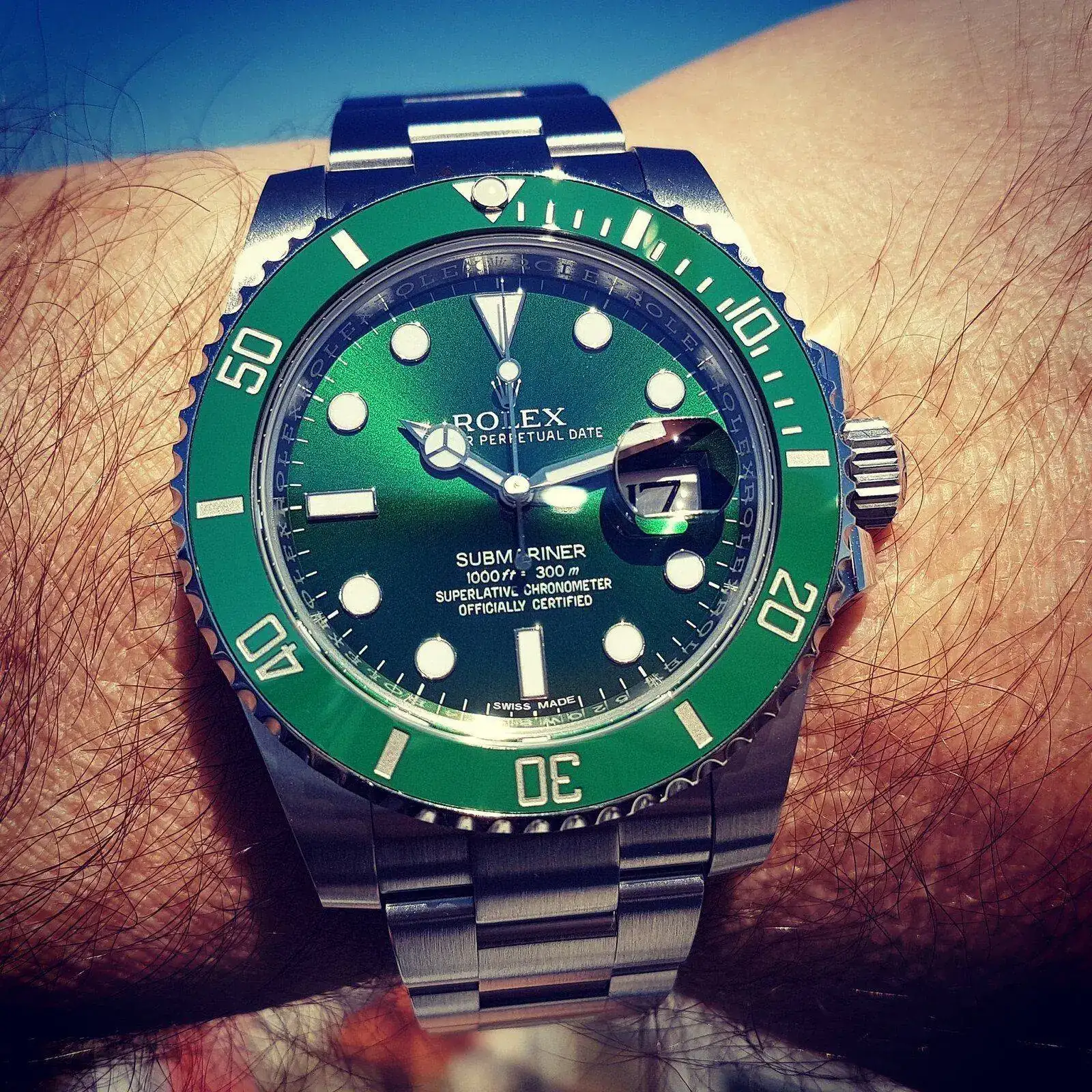 Rolex Submariner 40 mm Ref. 116610LV Aniversary Green 'Hulk  (2).webp
