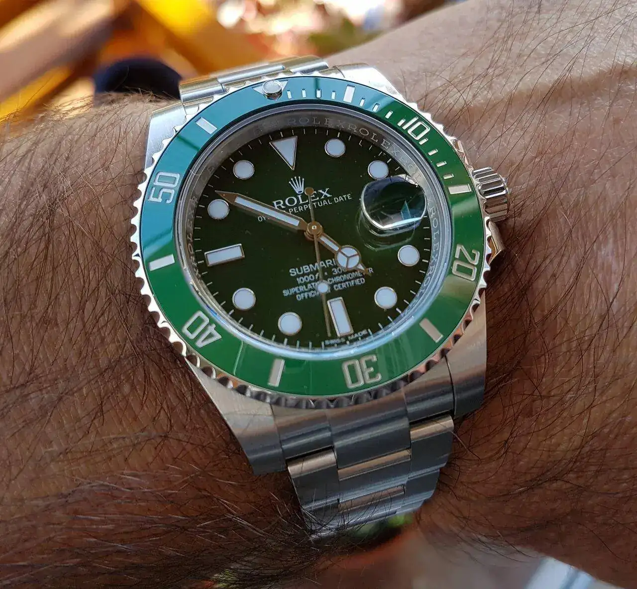 Rolex Submariner 40 mm Ref. 116610LV Aniversary Green 'Hulk'.jpg