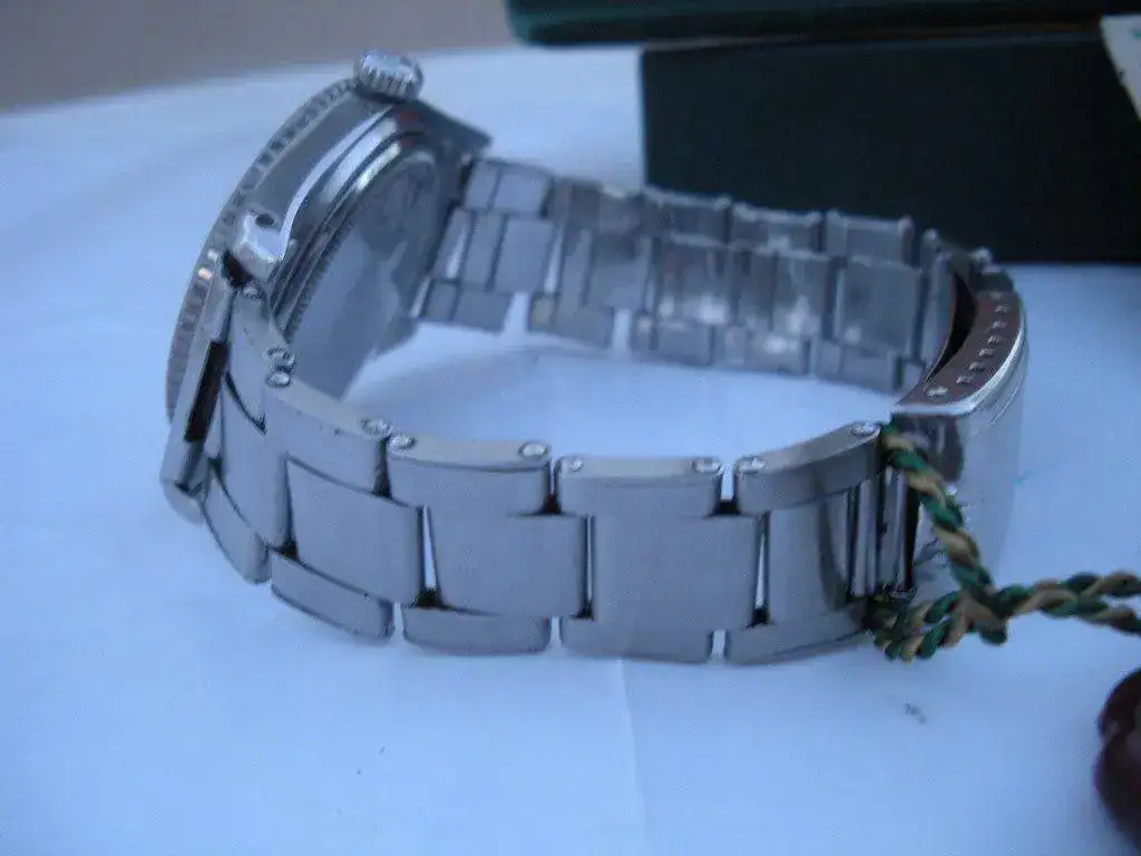 Rolex-Submariner-5508-James-Bond-1958-23.webp