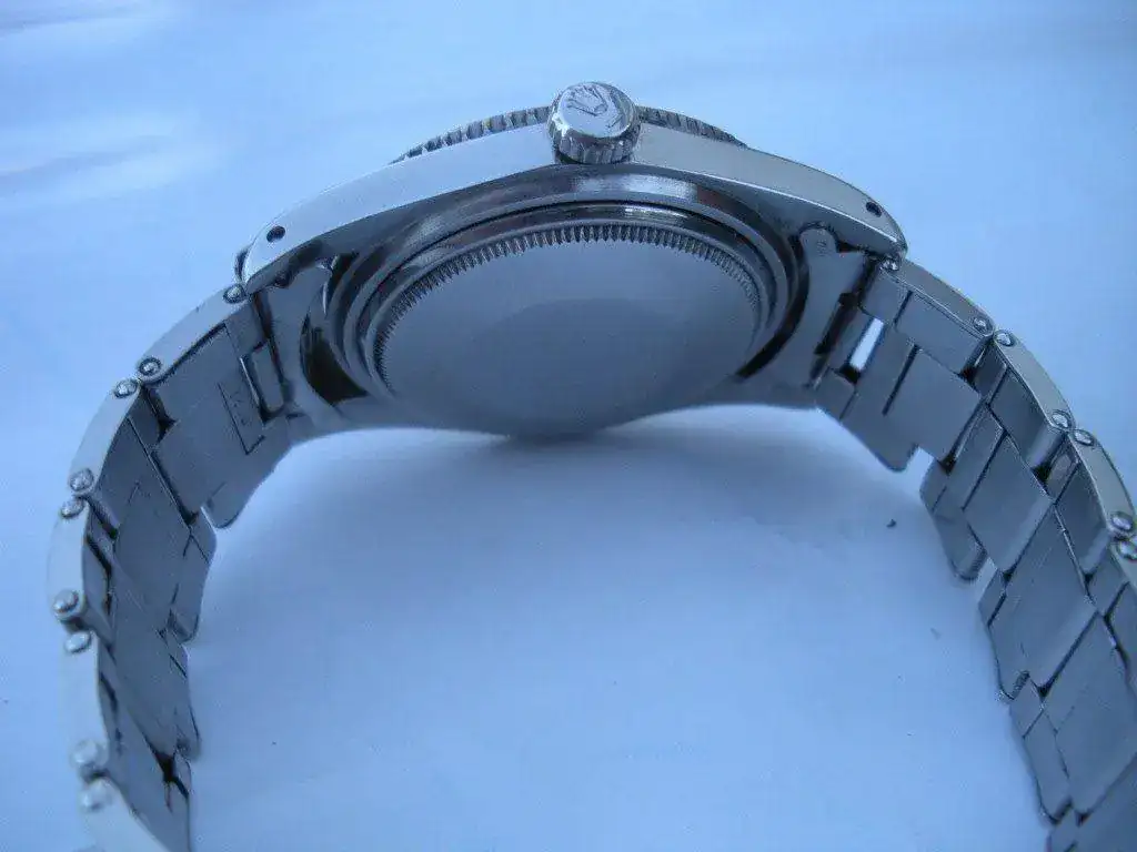 Rolex-Submariner-5508-James-Bond-1958-24.webp