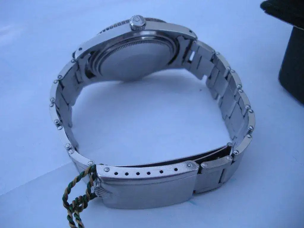 Rolex-Submariner-5508-James-Bond-1958-25.webp