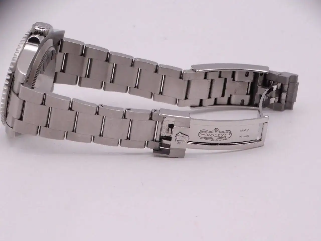 Rolex Submariner Date 116610LV Hulk 06330.webp