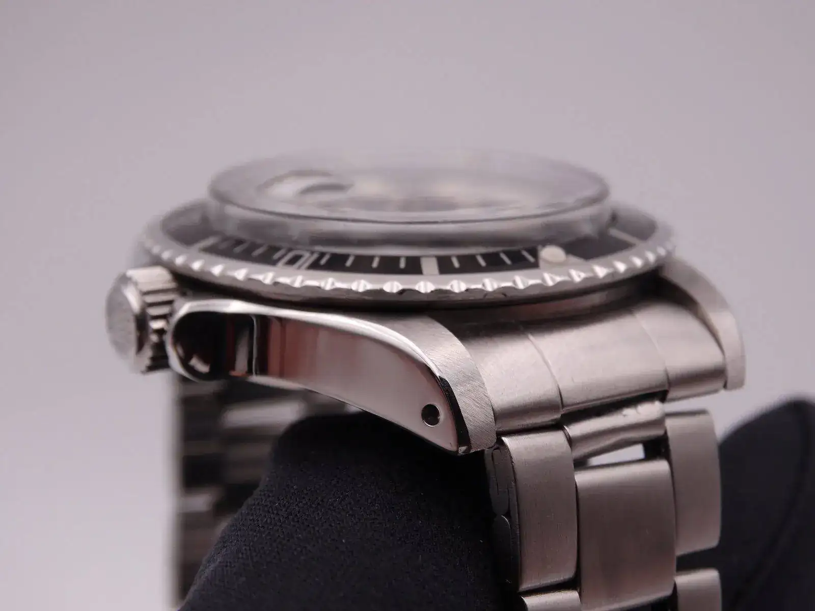 Rolex Submariner Date 1680 Red 03383.webp