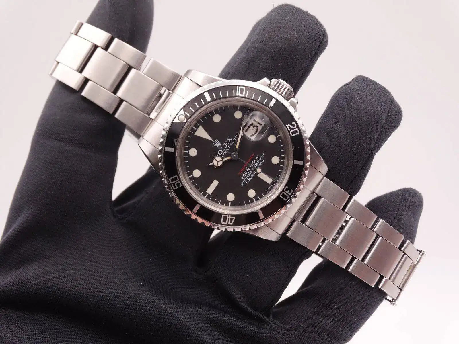 Rolex Submariner Date 1680 Red 03385.webp