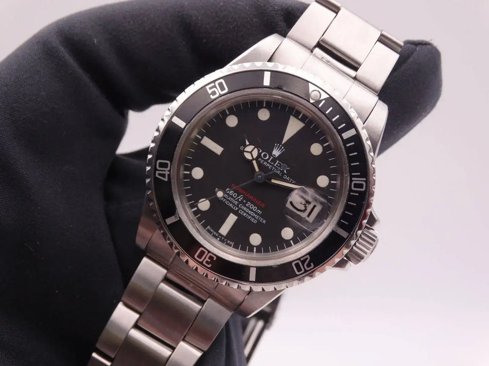 Rolex Submariner Date 1680 Red 03387.webp