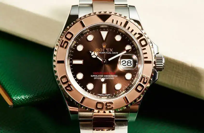 Rolex-Yacht-Master-40-Everose-Rolesor-1-845x550.webp