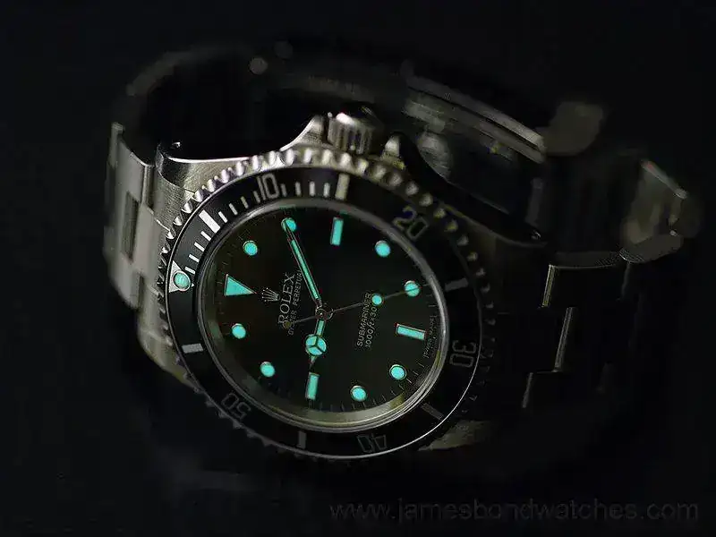 Rolex14060M-Submariner-DSC_0067a800wjbw007.webp