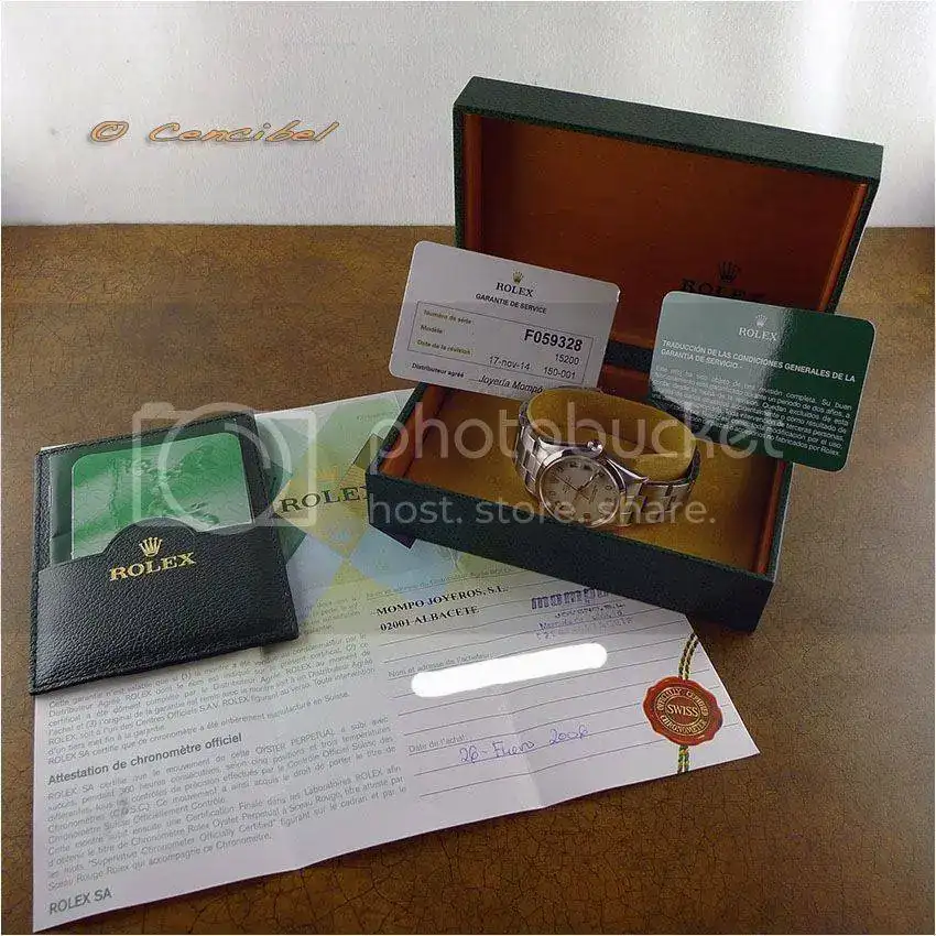 Rolex15200de2006foto1_zpsc4bf23df.webp