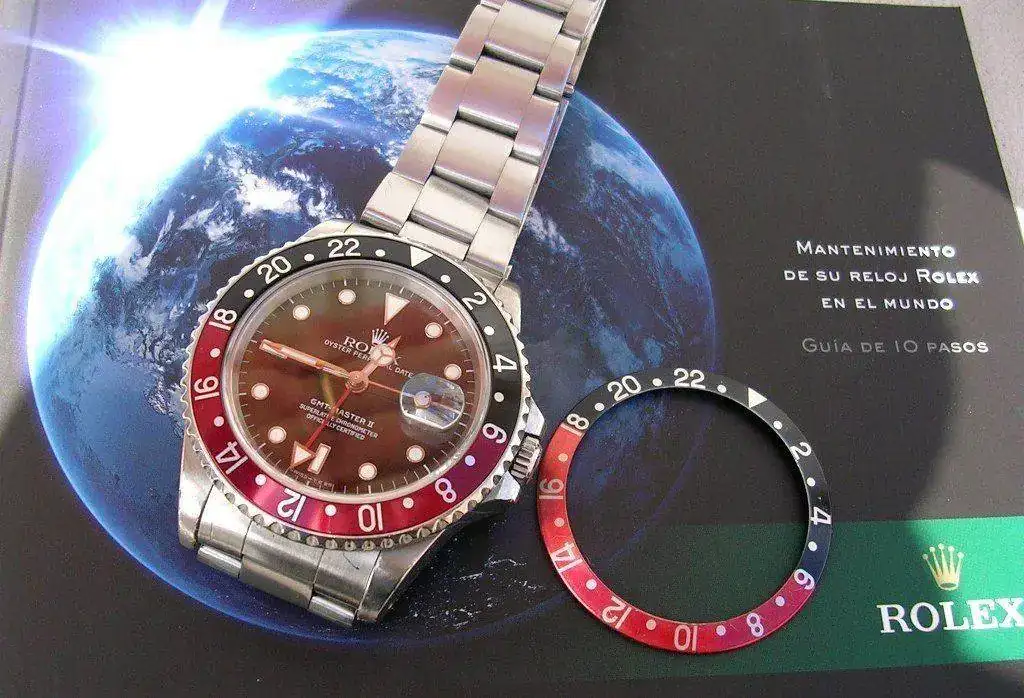 ROLEX_GMT_16710_COKE_BISELL_4.webp