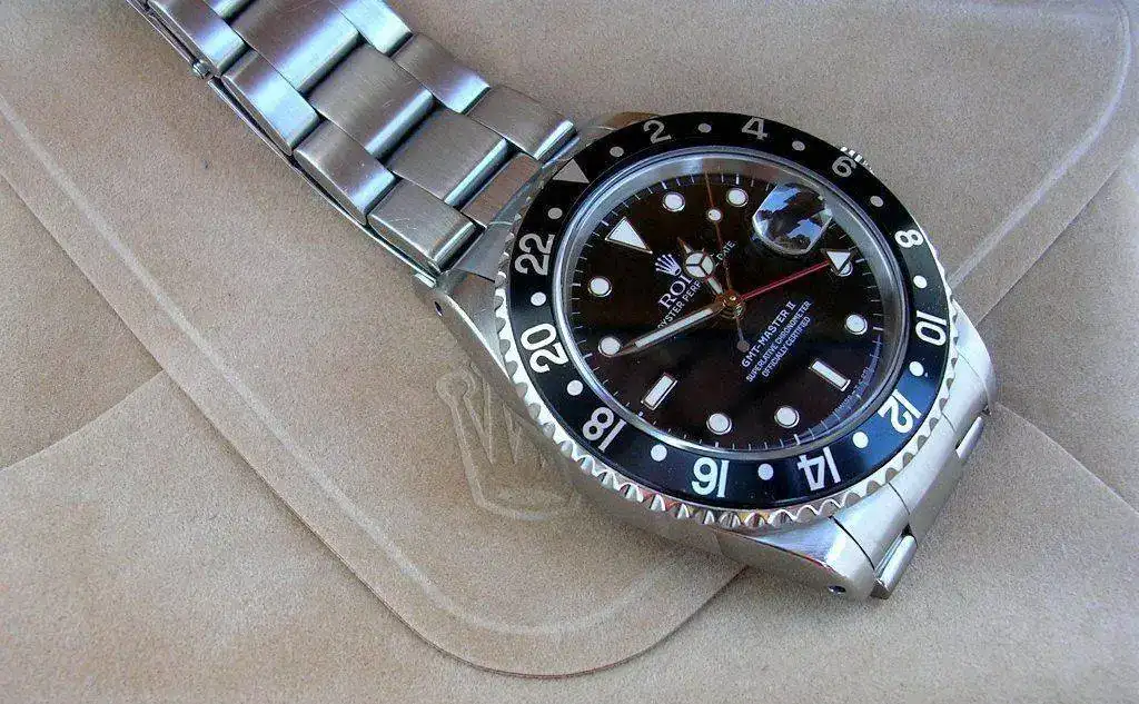 ROLEX_GMT_MASTER_16710_BISELS_4.webp