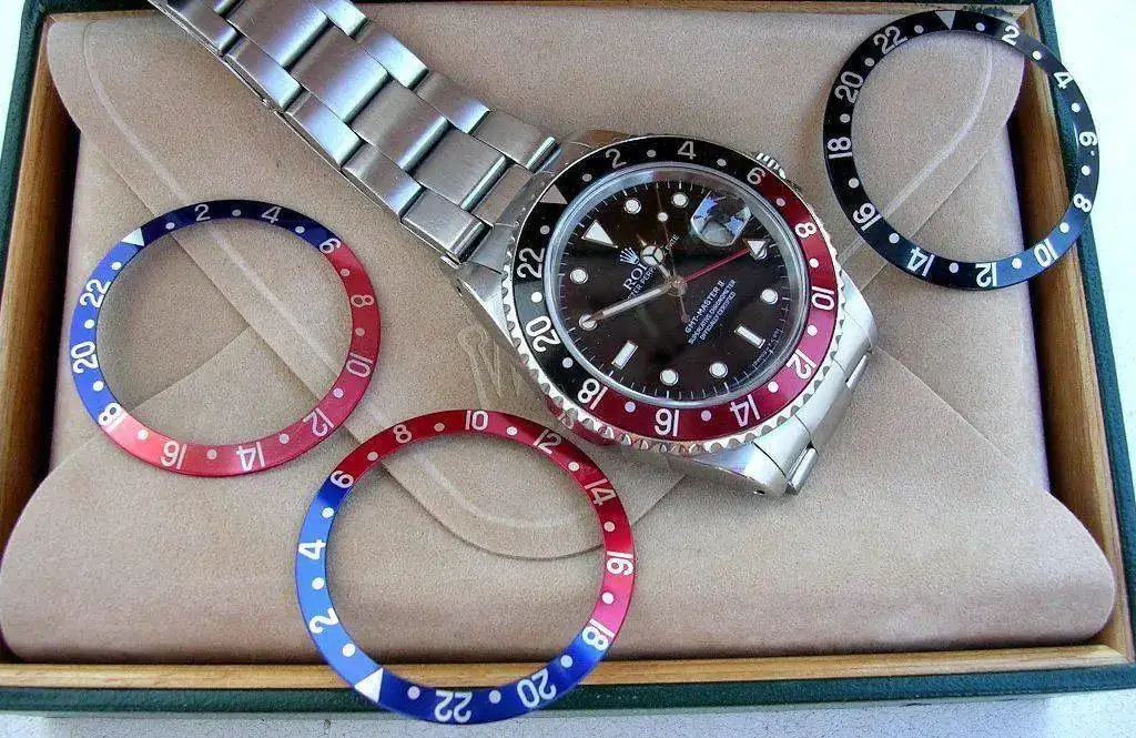 ROLEX_GMT_MASTER_16710_BISELS_5.webp