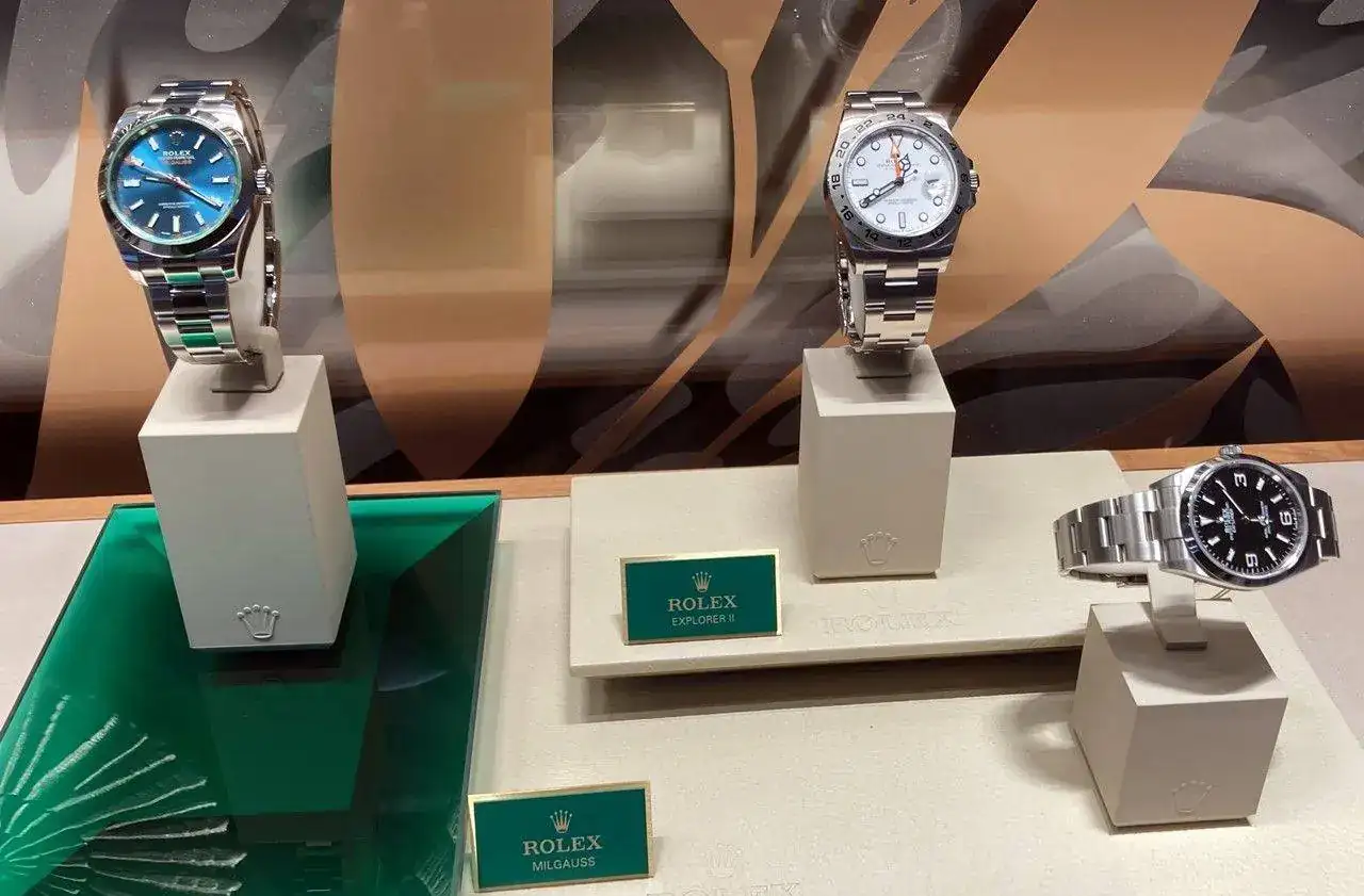 Rolex_GVA-3.webp