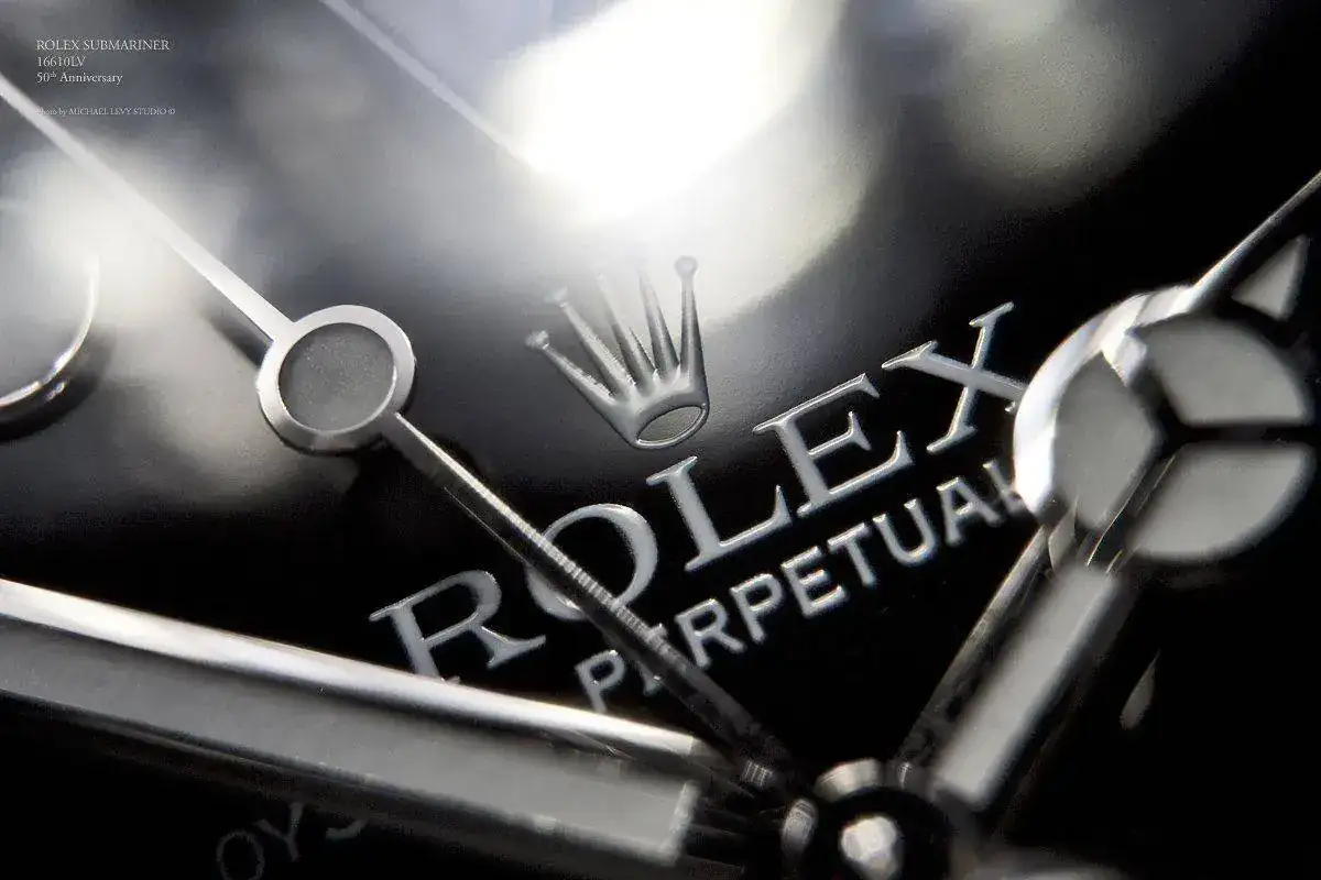 ROLEX_SUBMARINER_16610LV_11.webp