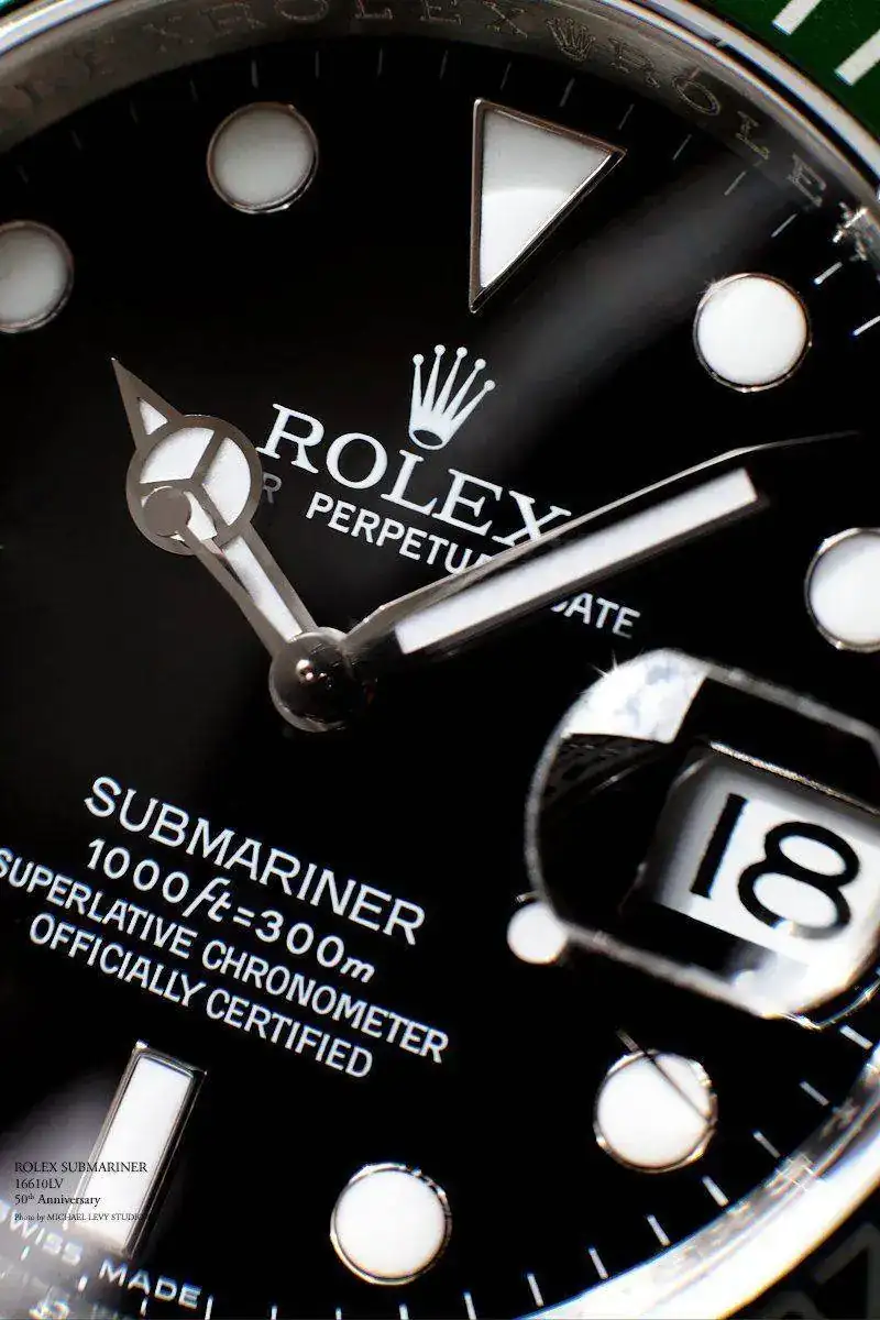 ROLEX_SUBMARINER_16610LV_8.webp
