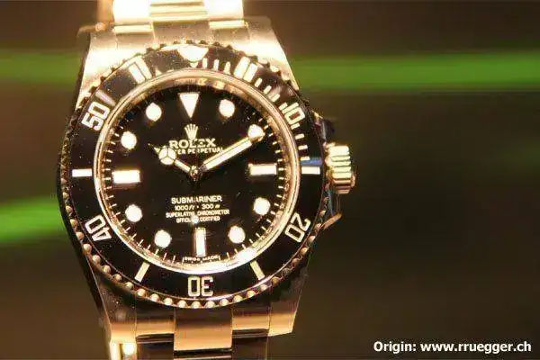rolex_submariner_nodate.webp