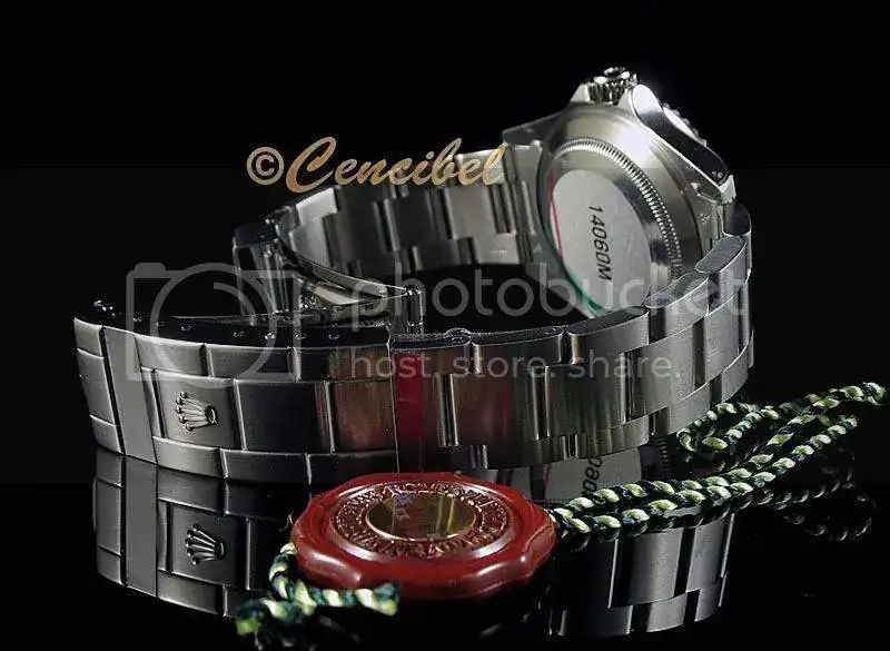 RolexSubmariner14060Mfoto4.webp